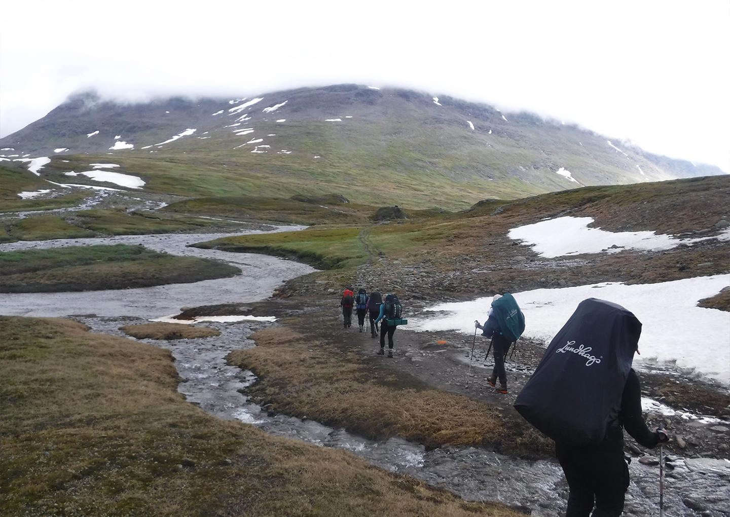 Tälttur i vildmarken för två