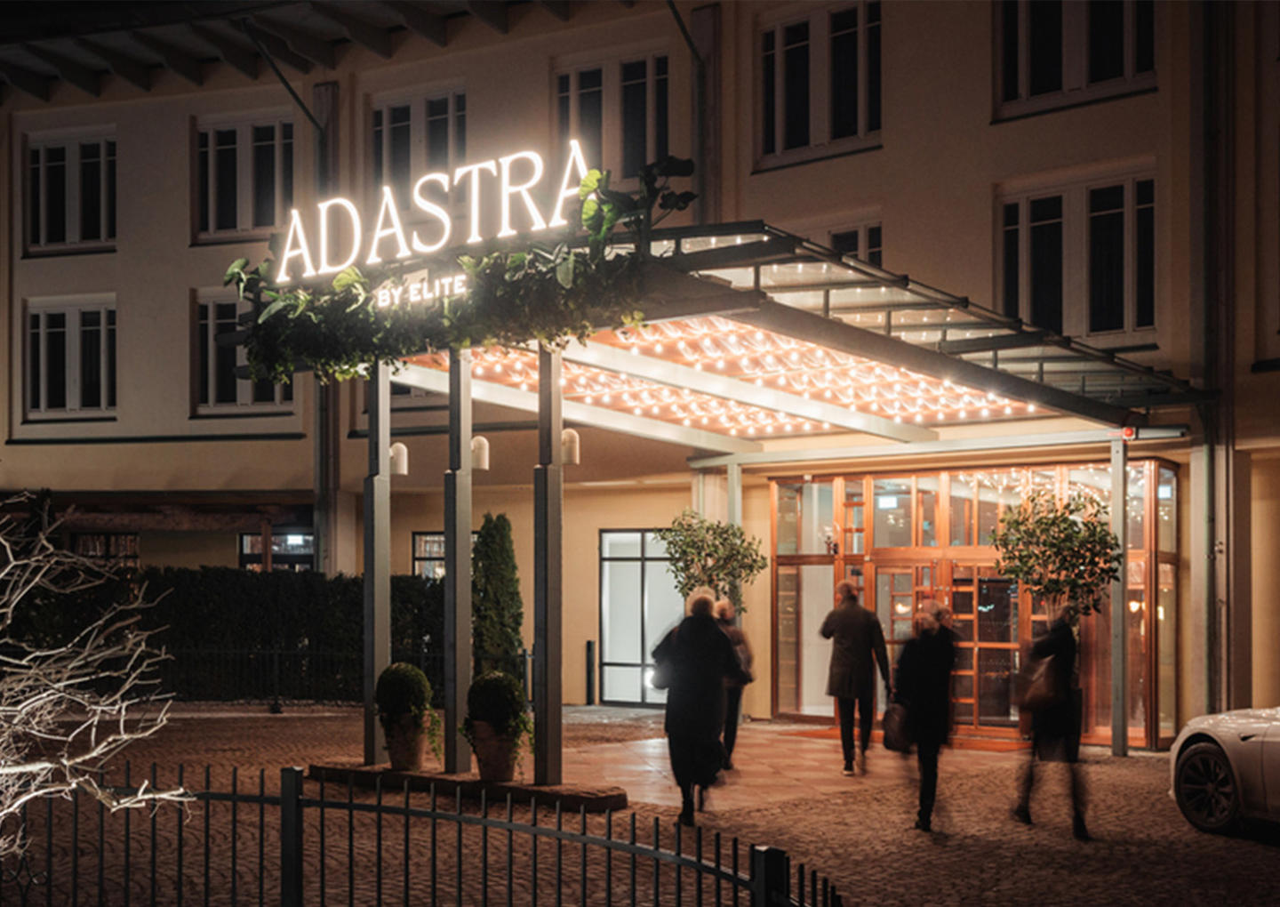 Frukost och spa på Ad Astra by Elite i Södertälje Live it