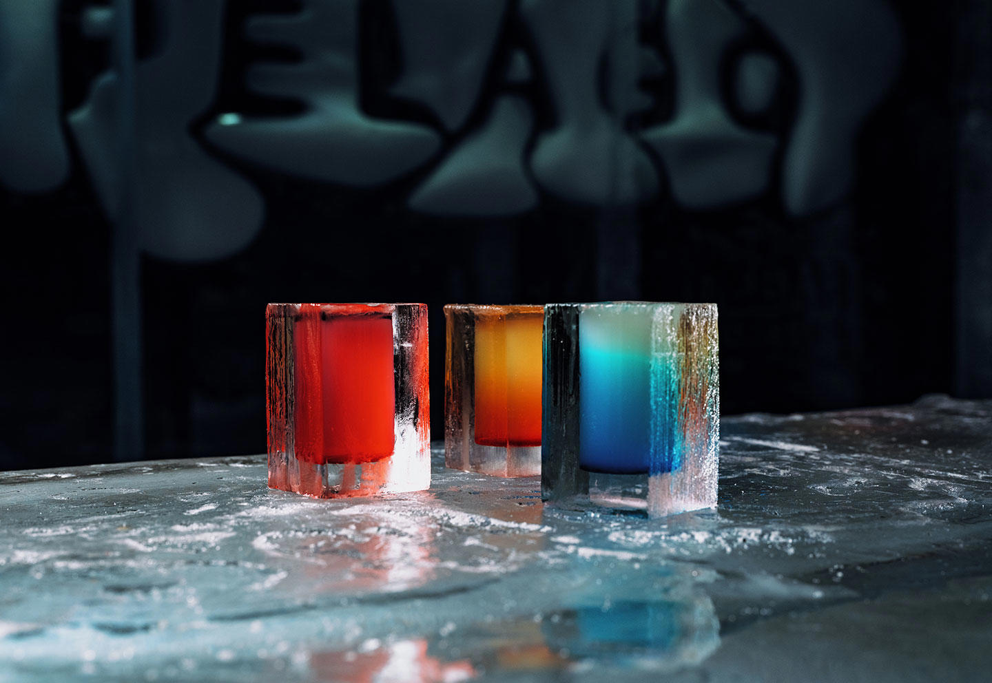 ICEBAR & Middag för två