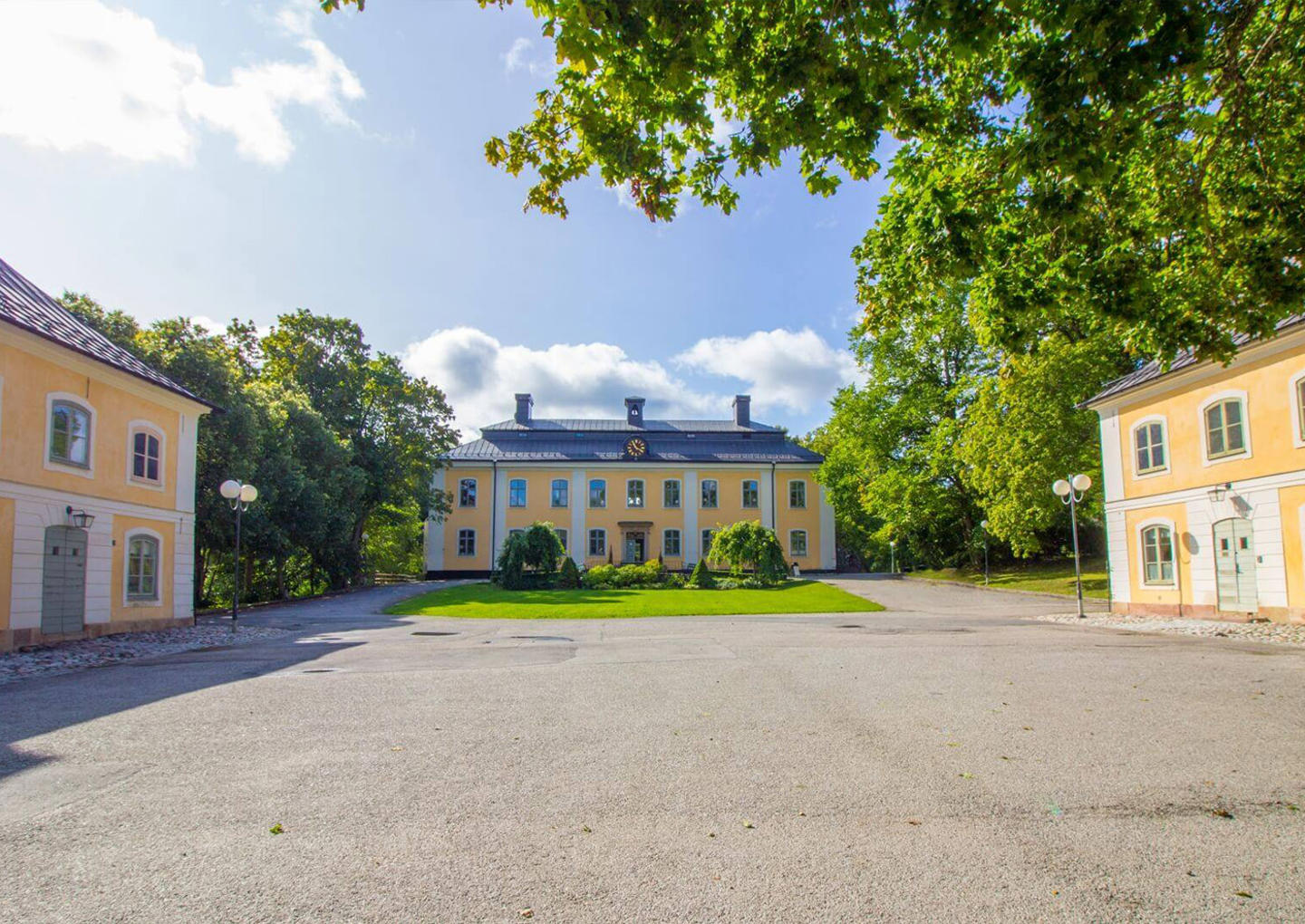 åkeshofs slott