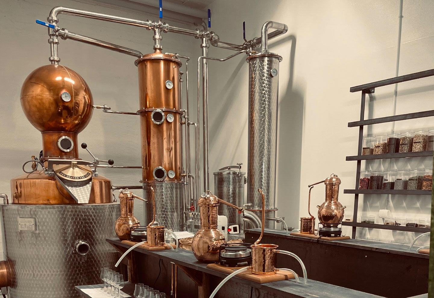 Gör egen gin för två