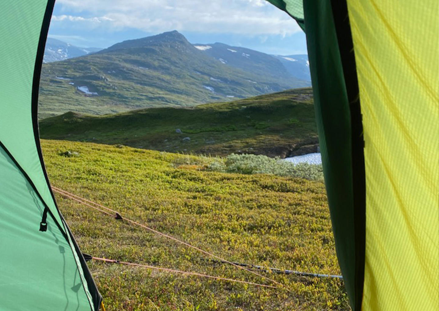 Tälttur i vildmarken för två
