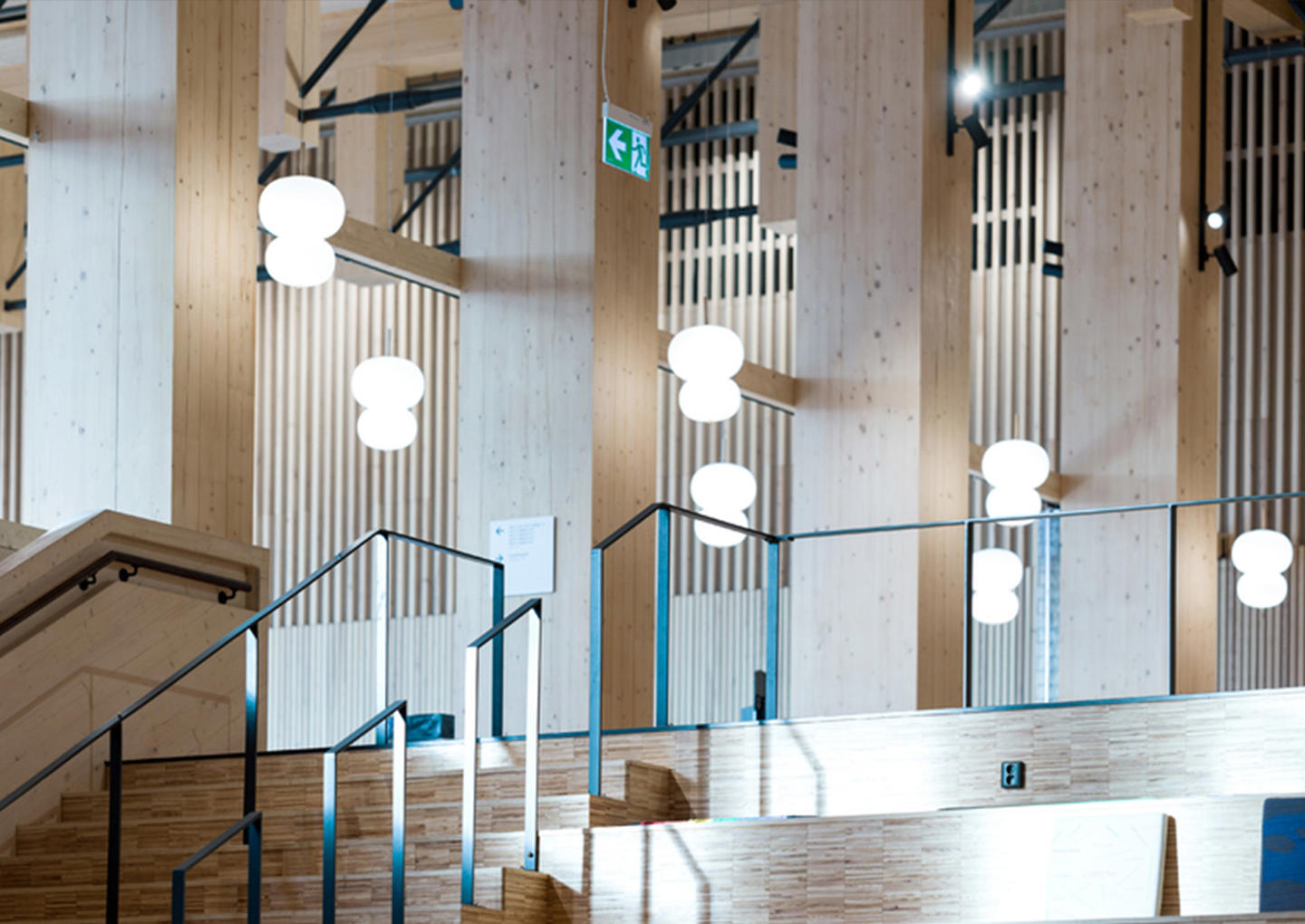 elite the wood hotel