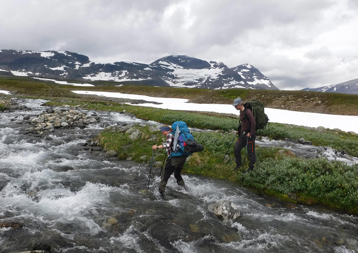 Tälttur i vildmarken för två