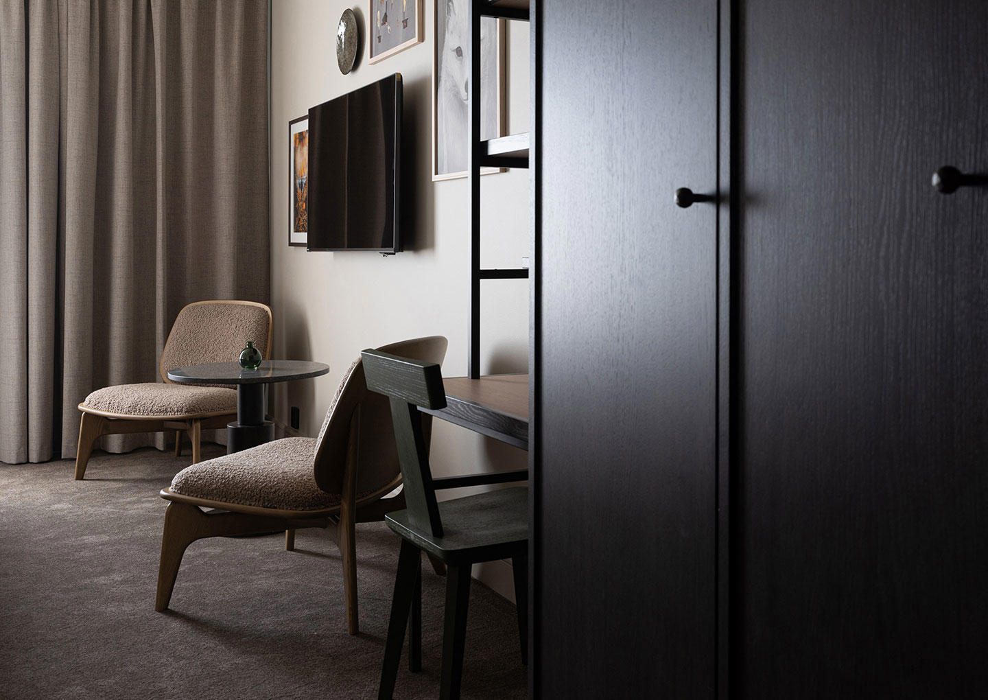 Weekend Elite Hotel Frost