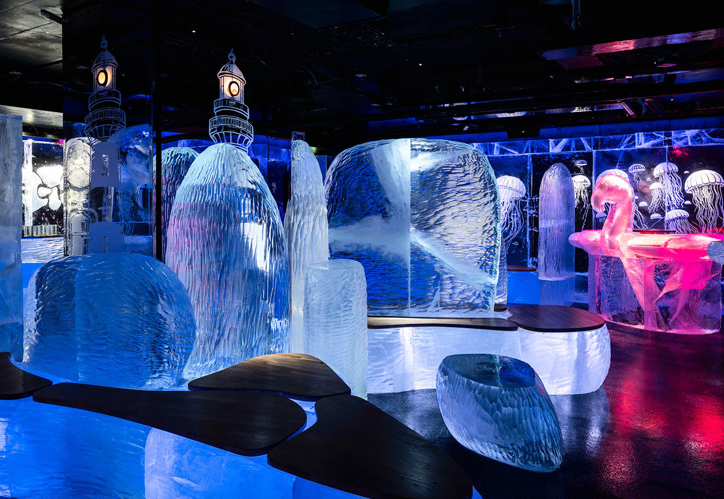 ICEBAR & Middag för två