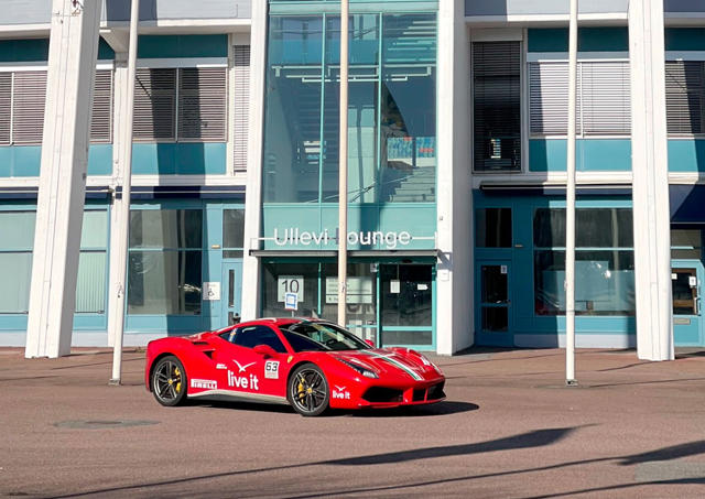 Kör Ferrari/Lamborghini Premium