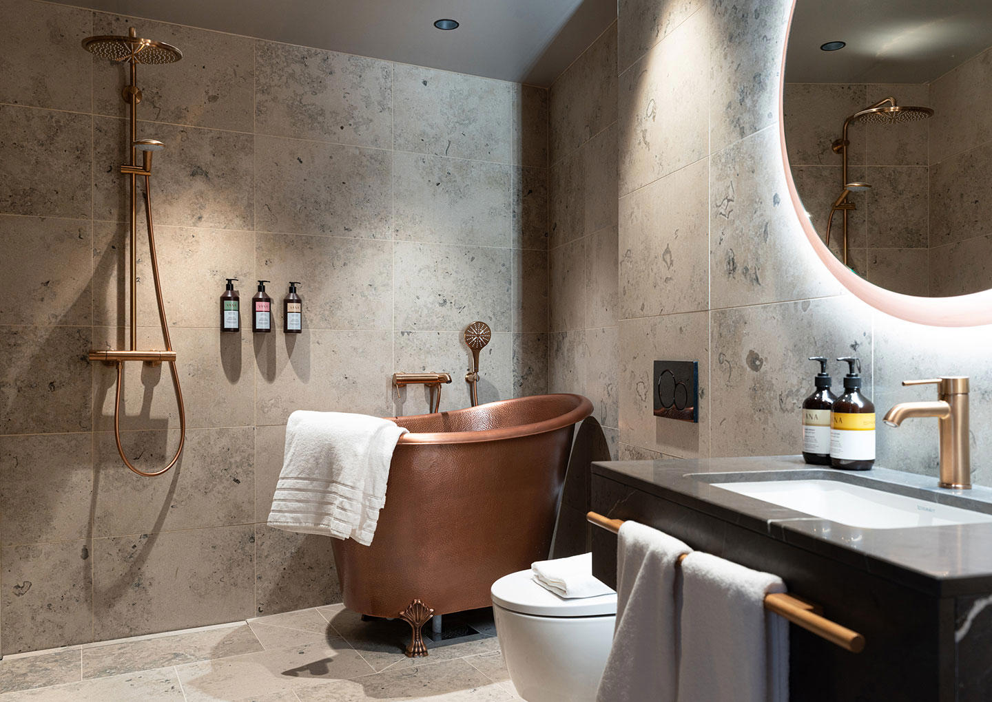 Weekend Elite Hotel Frost